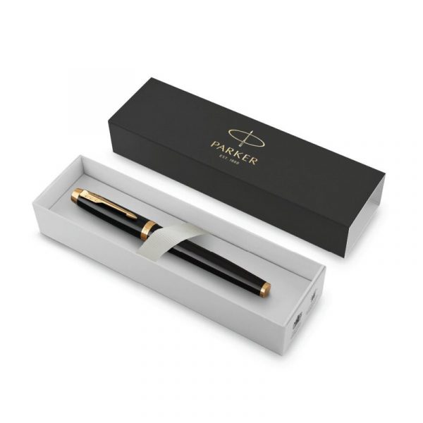 PLUMA PARKER URBAN NEGRO
