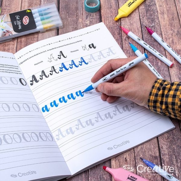 LIBRO DE CALIGRAFÍA Y LETTERING CREATIVE - Imagen 4