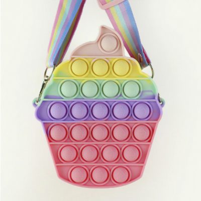 CARTERA PASTEL ARCOIRIS POP IT