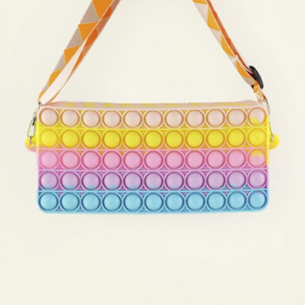 CARTERA RECTANGULAR ARCOIRIS POP IT